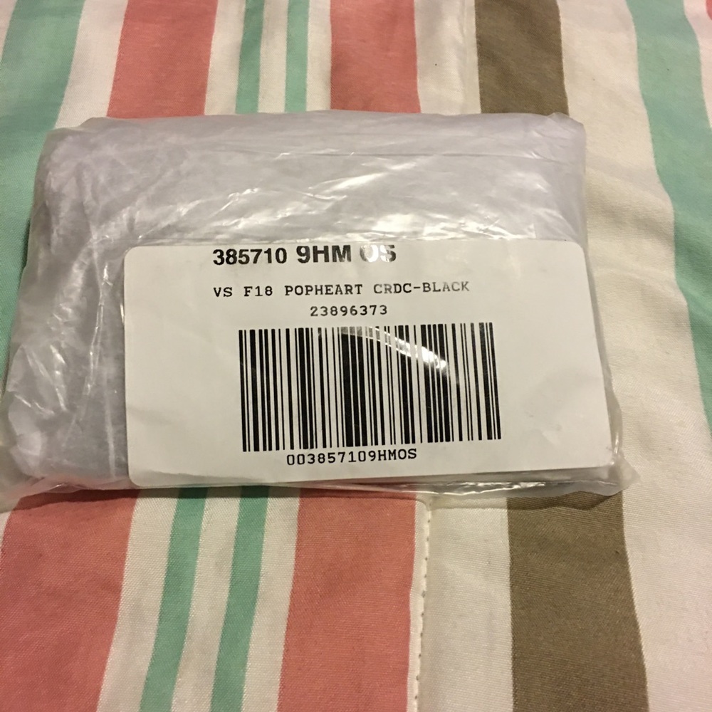 NWT Victoria’s Secret wallet/coin purse!! - Picture 4 of 5